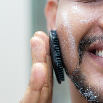 The Hawk⏐Face Scrubber